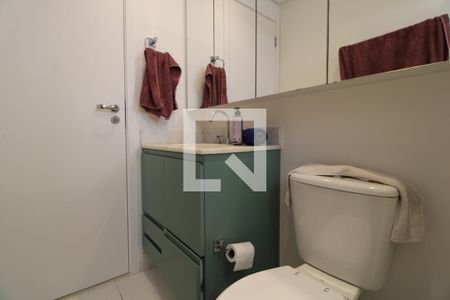 Apartamento à venda com 105m², 2 quartos e 2 vagasBanheiro da suíte 2