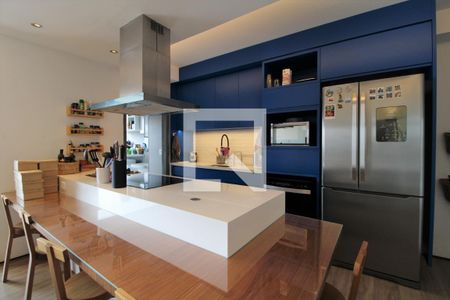 Apartamento à venda com 105m², 2 quartos e 2 vagasCozinha