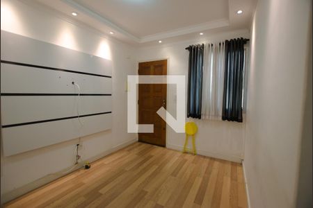Sala de apartamento para alugar com 2 quartos, 45m² em Vila Liviero, São Paulo