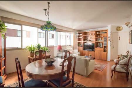 Apartamento à venda com 110m², 3 quartos e 1 vagaSala de Jantar