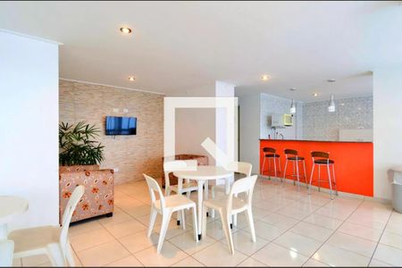 Apartamento à venda com 70m², 2 quartos e 1 vaga Apartamento à venda com 70m², 2 quartos e 1 vagaÁrea comum - Salão de festas