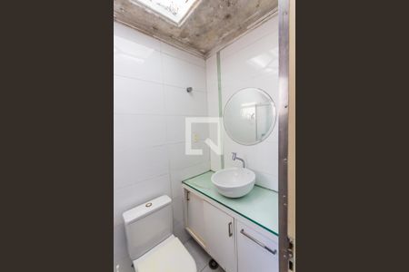 Apartamento à venda com 70m², 2 quartos e 1 vaga Apartamento à venda com 70m², 2 quartos e 1 vagaBanheiro da Suíte