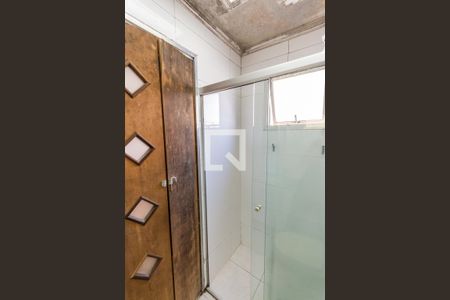 Apartamento à venda com 70m², 2 quartos e 1 vaga Apartamento à venda com 70m², 2 quartos e 1 vagaBanheiro da Suíte