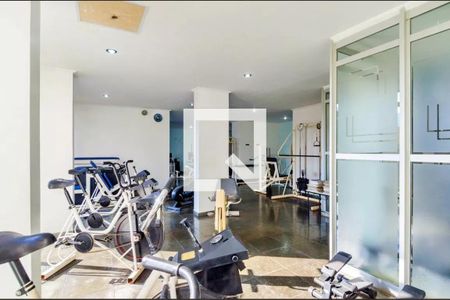 Apartamento à venda com 70m², 2 quartos e 1 vaga Apartamento à venda com 70m², 2 quartos e 1 vagaÁrea comum - Academia