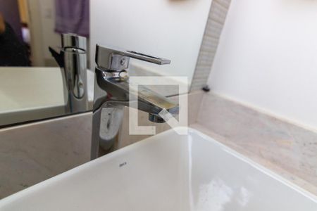 Casa de condomínio para alugar com 412m², 5 quartos e 4 vagasBanheiro da Suíte 4