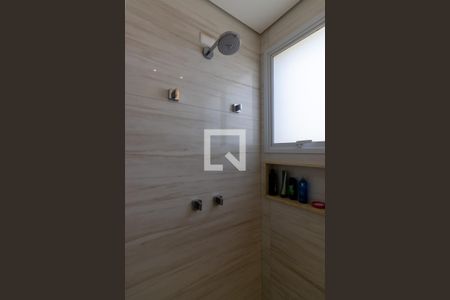 Casa de condomínio para alugar com 412m², 5 quartos e 4 vagasBanheiro da Suíte 5