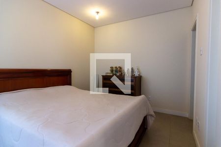 Casa de condomínio para alugar com 412m², 5 quartos e 4 vagasSuíte 1