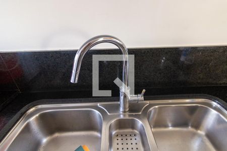 Casa de condomínio para alugar com 412m², 5 quartos e 4 vagasCozinha - Torneira