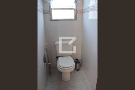 Casa à venda com 231m², 3 quartos e 2 vagasLavabo