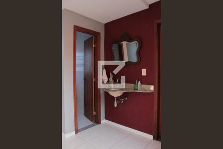 Casa à venda com 231m², 3 quartos e 2 vagasLavabo