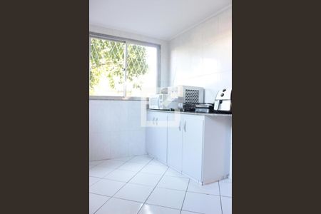 Casa à venda com 231m², 3 quartos e 2 vagasCozinha