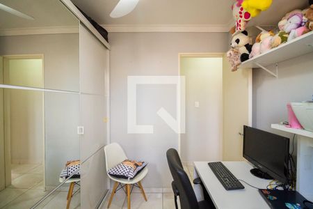 Apartamento à venda com 69m², 3 quartos e 1 vagaQuarto 2