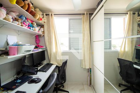 Apartamento à venda com 69m², 3 quartos e 1 vagaQuarto 2