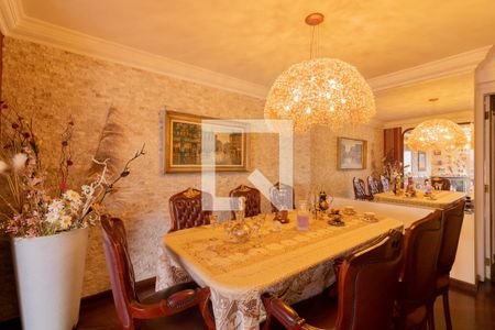 Apartamento à venda com 430m², 4 quartos e 4 vagasSala