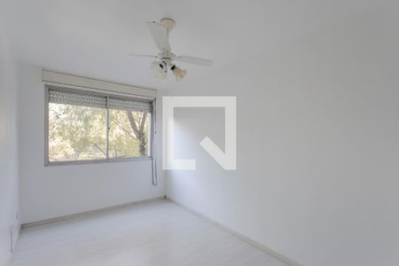 Quarto 2 de apartamento para alugar com 2 quartos, 70m² em Jardim Itu Sabará, Porto Alegre