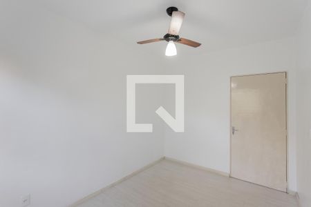 Quarto 1 de apartamento para alugar com 2 quartos, 70m² em Jardim Itu Sabará, Porto Alegre