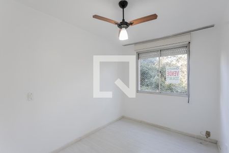 Quarto 1 de apartamento para alugar com 2 quartos, 70m² em Jardim Itu Sabará, Porto Alegre