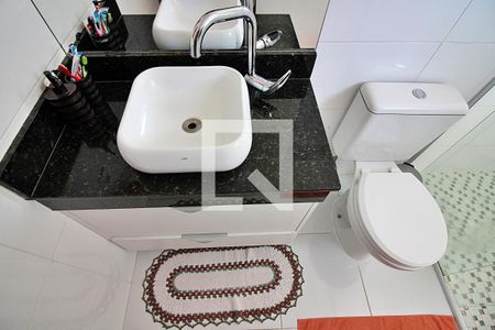 Casa à venda com 286m², 3 quartos e 4 vagasBanheiro do Quarto 2 - Suíte