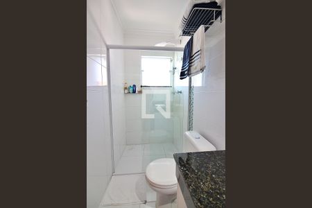 Casa à venda com 286m², 3 quartos e 4 vagasBanheiro do Quarto 1 - Suíte