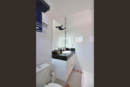 Casa à venda com 286m², 3 quartos e 4 vagasBanheiro do Quarto 1 - Suíte