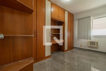 Apartamento para alugar com 200m², 4 quartos e 2 vagasQuarto 2