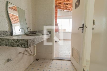 Apartamento para alugar com 200m², 4 quartos e 2 vagasBanheiro segundo andar