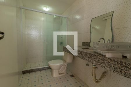 Apartamento para alugar com 200m², 4 quartos e 2 vagasBanheiro segundo andar