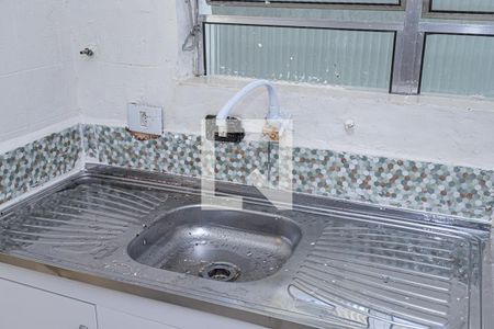 Casa para alugar com 50m², 2 quartos e 2 vagasCozinha