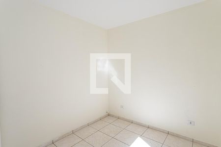 Quarto 2 de casa para alugar com 2 quartos, 50m² em Vila Amélia, São Paulo