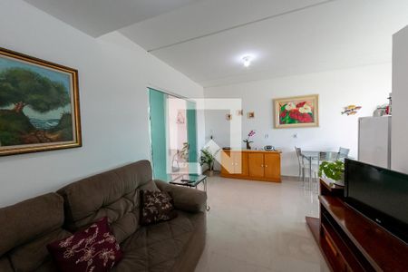 Sala de casa à venda com 3 quartos, 80m² em Santa Helena (barreiro), Belo Horizonte