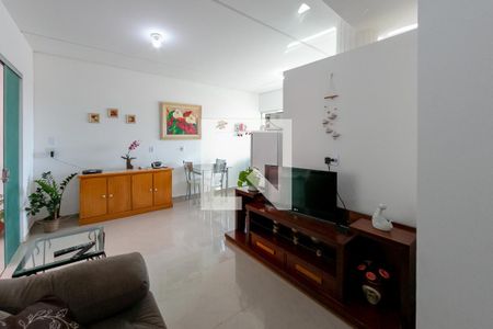 Sala de casa à venda com 3 quartos, 80m² em Santa Helena (barreiro), Belo Horizonte