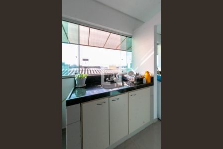Casa à venda com 80m², 3 quartos e 1 vaga Casa à venda com 80m², 3 quartos e 1 vagaCozinha