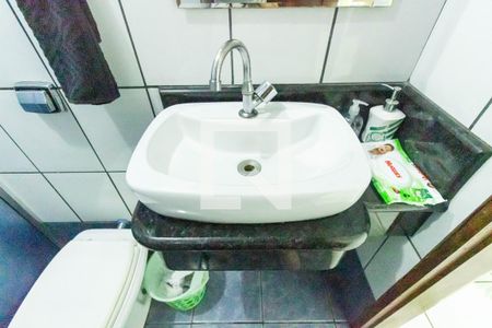 Casa à venda com 210m², 3 quartos e sem vagaBanheiro