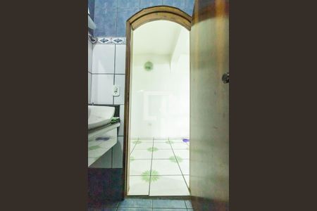 Casa à venda com 210m², 3 quartos e sem vagaBanheiro