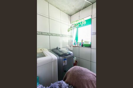 Casa à venda com 210m², 3 quartos e sem vagaÁrea de Serviço