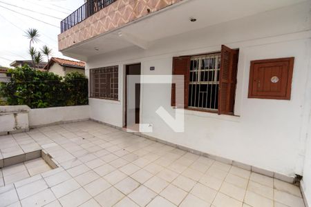 Casa para alugar com 50m², 1 quarto e 2 vagasEntrada