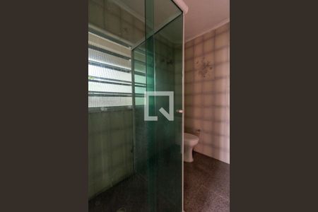 Banheiro de casa para alugar com 1 quarto, 50m² em Vila Sonia, São Paulo