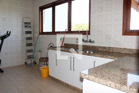 Casa para alugar com 361m², 5 quartos e 3 vagasCozinha