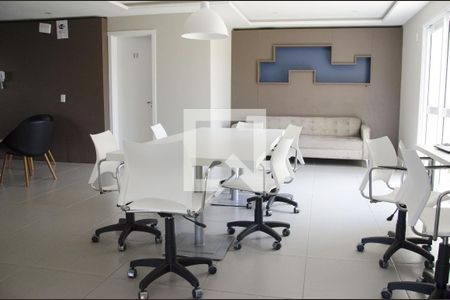 Apartamento à venda com 77m², 3 quartos e 2 vagasEspaço network