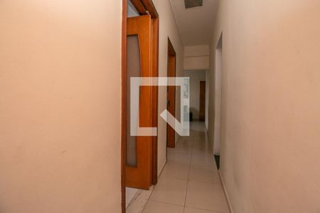 Apartamento à venda com 96m², 2 quartos e sem vagaCorredor