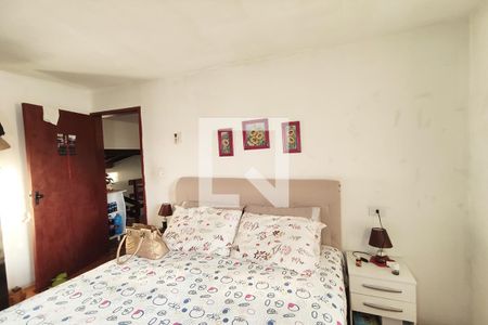 Casa à venda com 180m², 3 quartos e 2 vagas Casa à venda com 180m², 3 quartos e 2 vagasQuarto 3