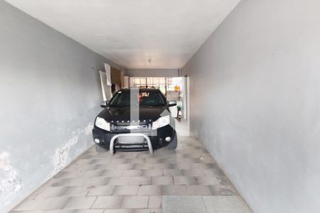 Casa à venda com 180m², 3 quartos e 2 vagas Casa à venda com 180m², 3 quartos e 2 vagasGaragem