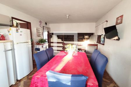 Casa à venda com 180m², 3 quartos e 2 vagas Casa à venda com 180m², 3 quartos e 2 vagasCozinha 2