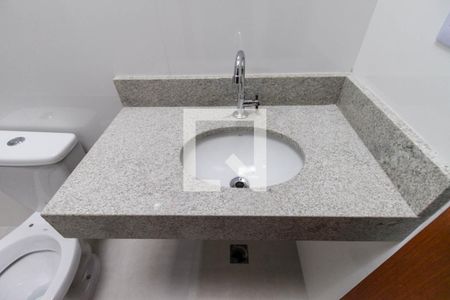 Casa à venda com 120m², 3 quartos e 2 vagasBanheiro da Suíte