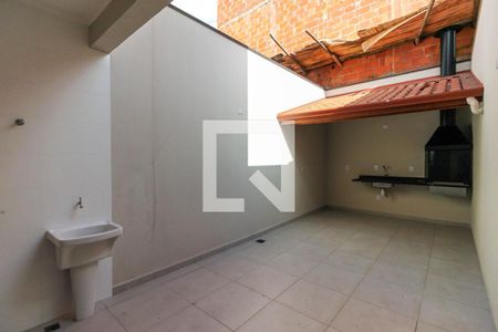 Casa à venda com 120m², 3 quartos e 2 vagasÁrea de Serviço