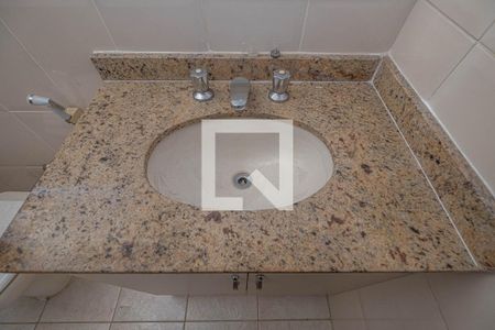 Apartamento à venda com 69m², 2 quartos e sem vagaBanheiro 