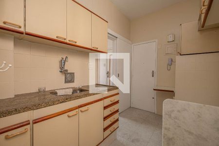 Apartamento à venda com 69m², 2 quartos e sem vagaCozinha