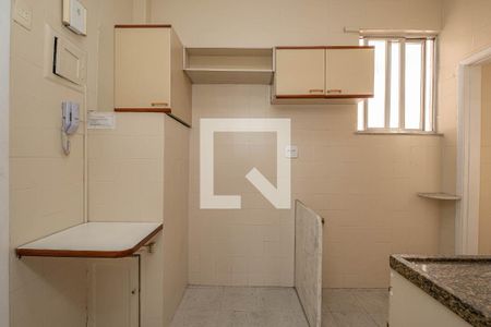 Apartamento à venda com 69m², 2 quartos e sem vagaCozinha