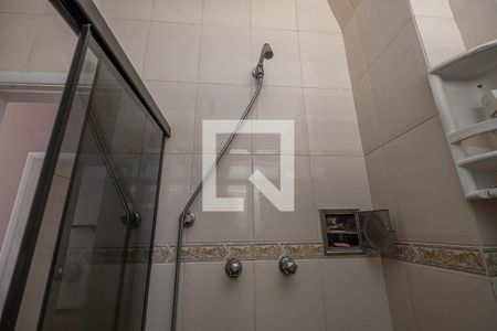 Apartamento à venda com 69m², 2 quartos e sem vagaBanheiro 