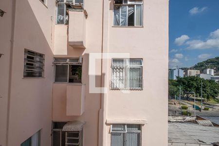 Apartamento à venda com 69m², 2 quartos e sem vagaQuarto de Serviço Vista